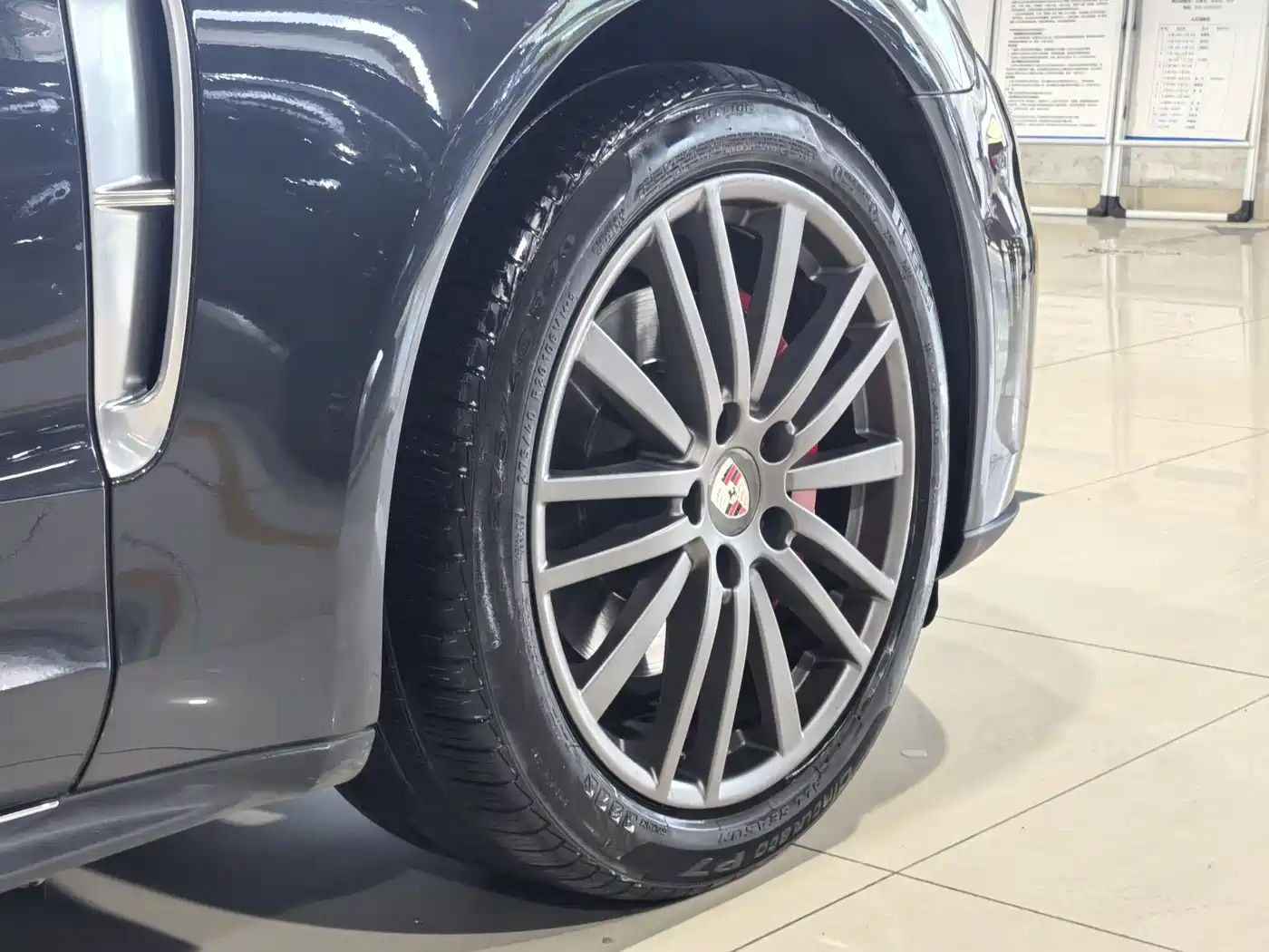 Porsche Panamera 2019 Panamera 4 Executive Long Wheelbase 2.9T фото 23