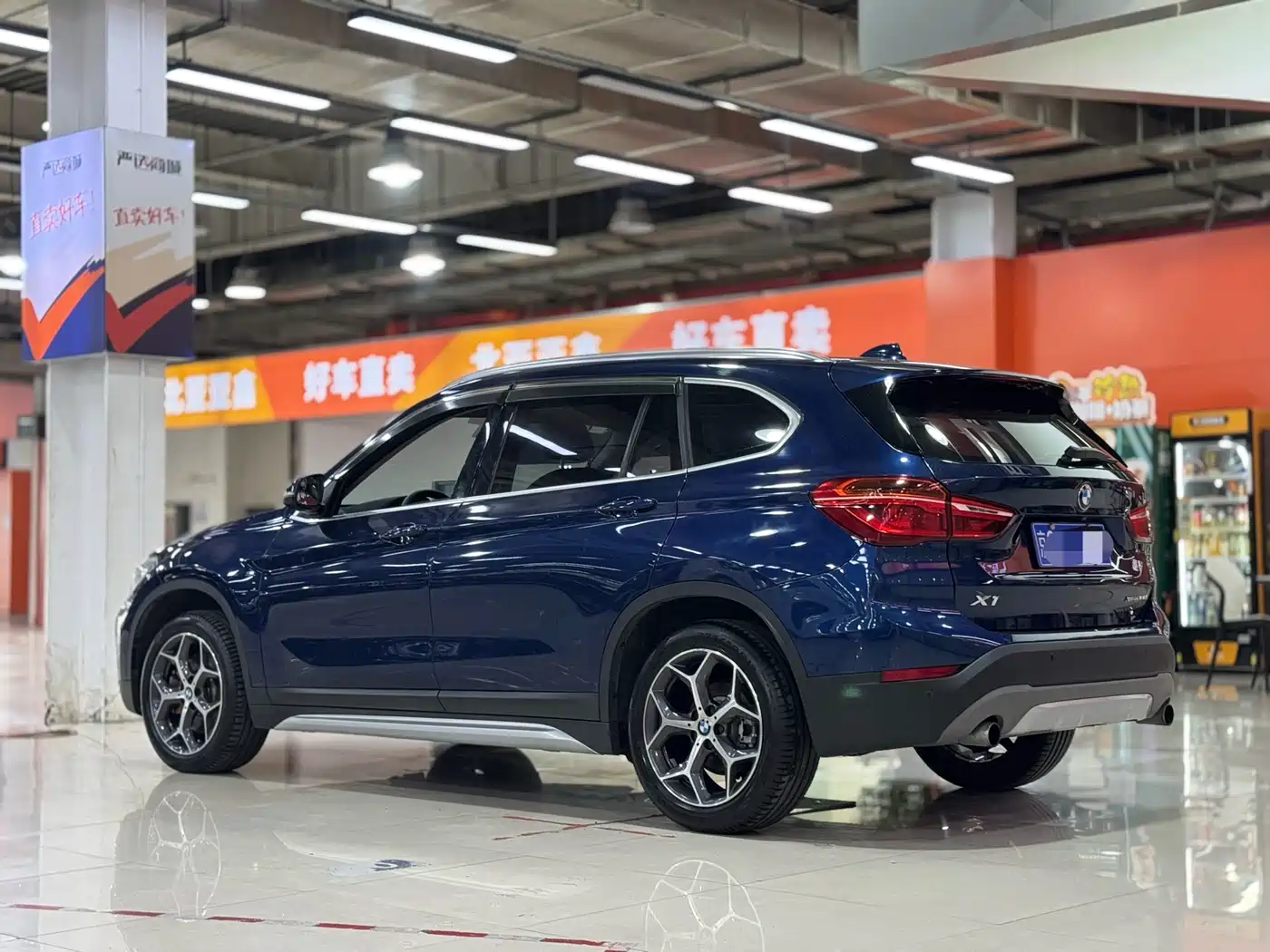BMW X1 2018 xDrive20Li Premium Model фото 5