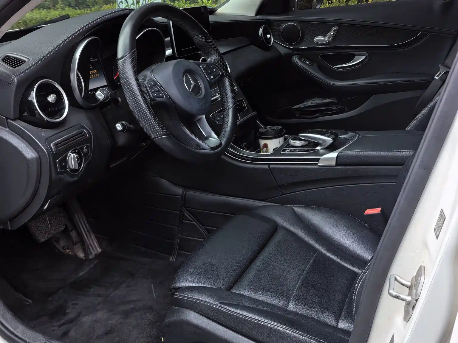 Фото 7 - Mercedes-Benz C-Class