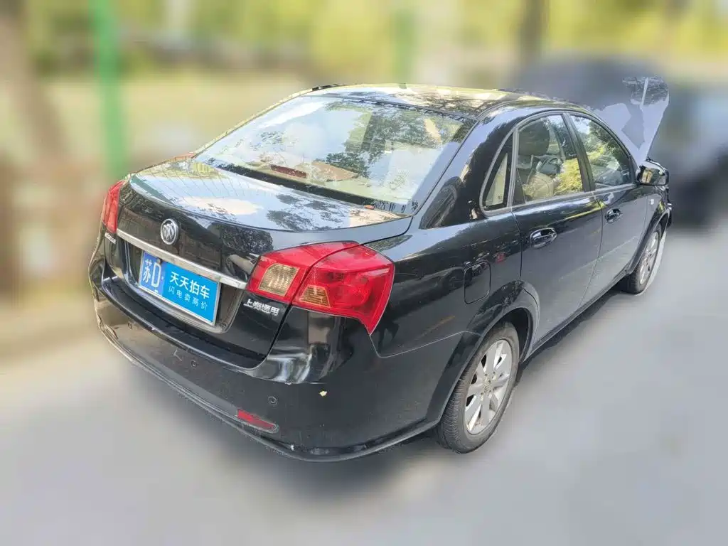 Фото 2 - Buick Excelle