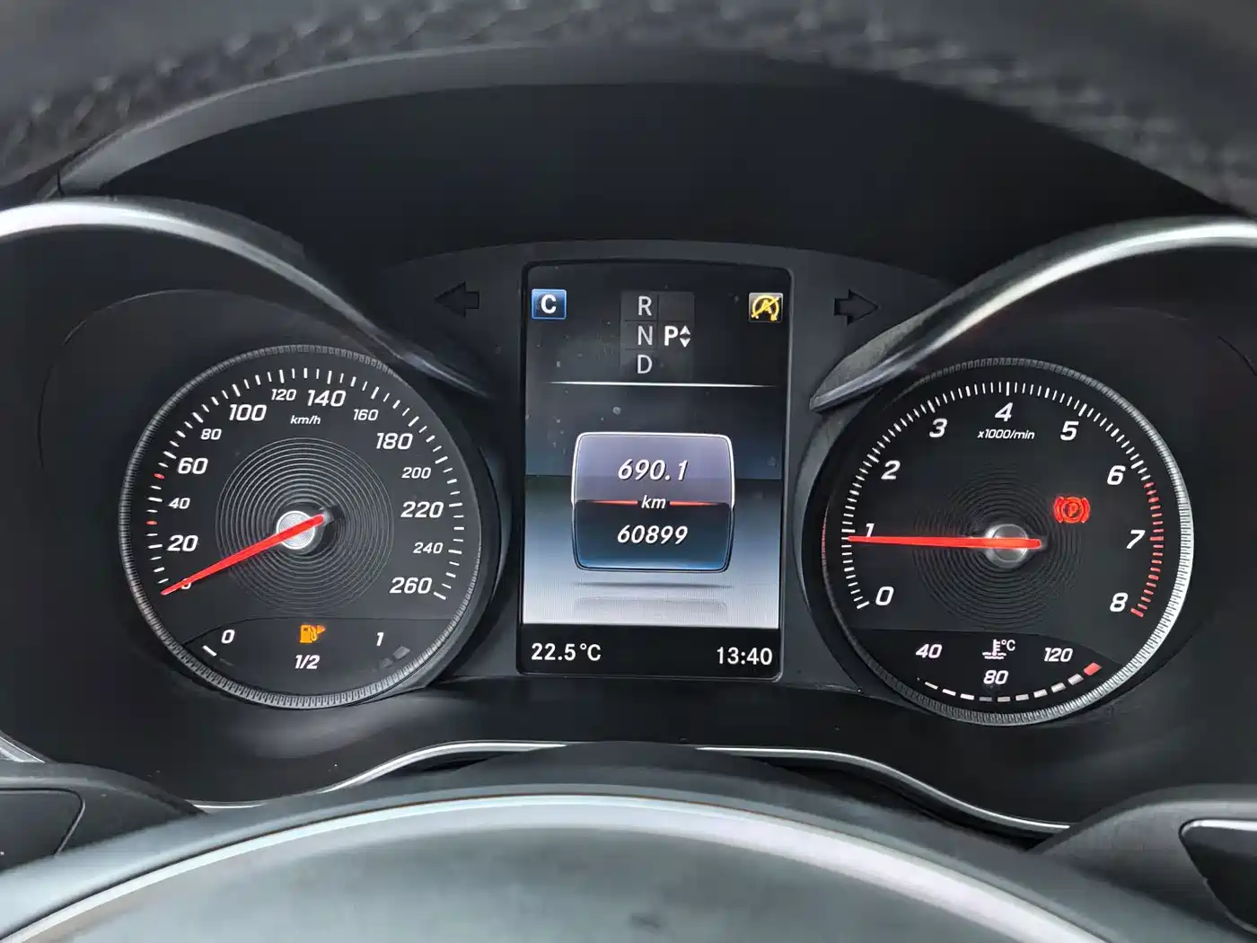 Mercedes-Benz C-Class 2015 2015 Facelift C 180 L Sport