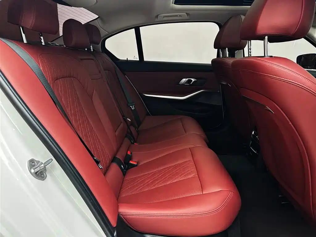 BMW 3 Series 2023 320Li M Sport Package фото 23