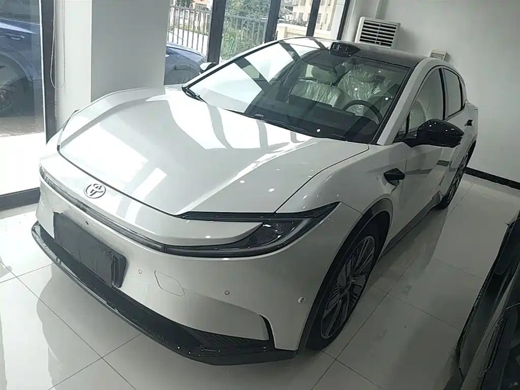Toyota bZ5 2025 550 PRO Smart Edition