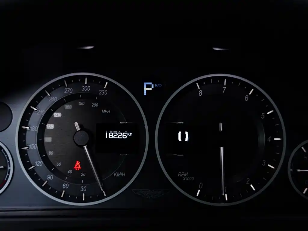 Aston Martin DBS 2010 2009 6.0 Touchtronic Coupe