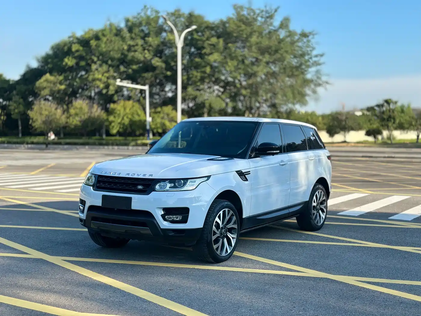 Land Rover Range Rover Sport 2016 Model 3.0 SC V6 HSE
