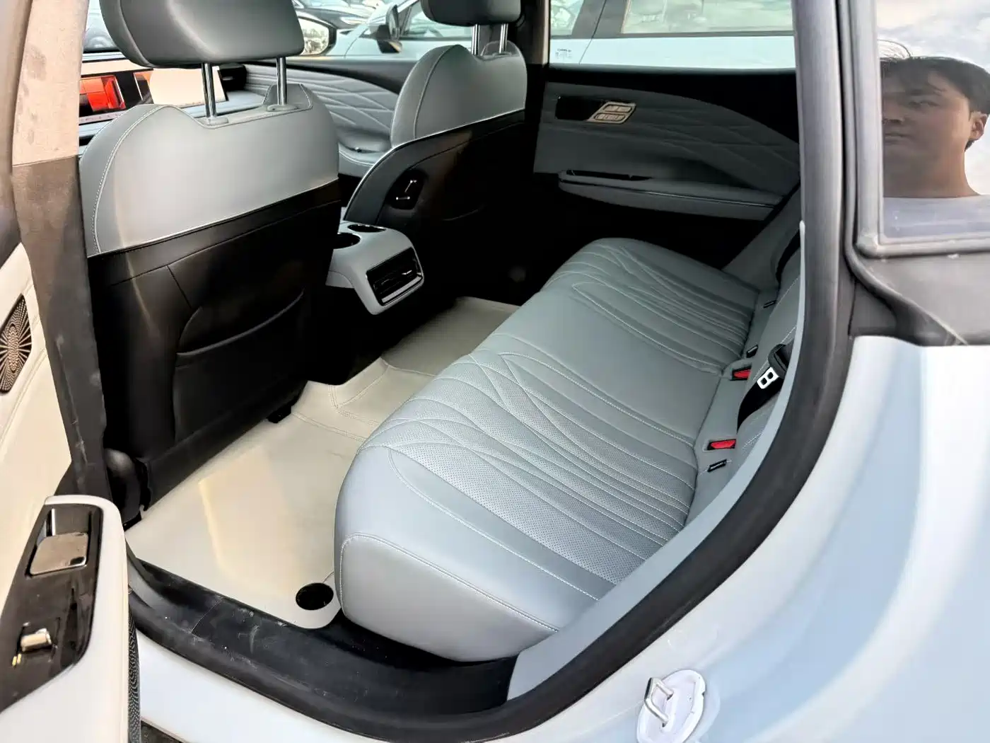 Geely Galaxy Galaxy E8 2024 2024 665km RWD Starship Voyager Edition
