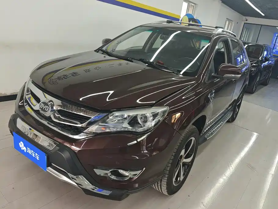 BYD S7 2015 2015 2.0T Automatic Premium