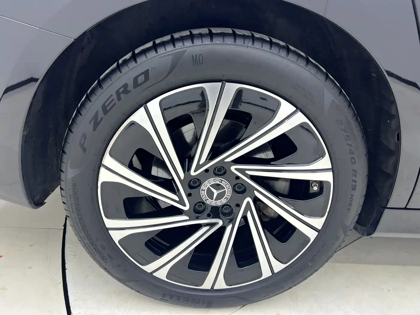 Фото 9 - Mercedes-Benz E-Class