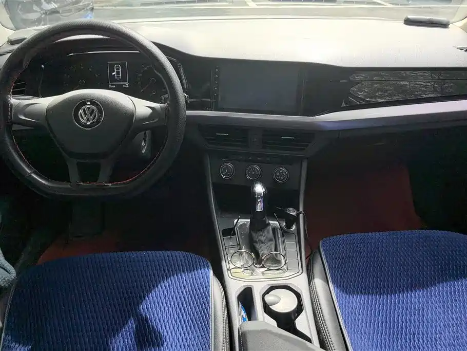 Volkswagen Bora 2020 1.5L Automatic Fashion фото 12