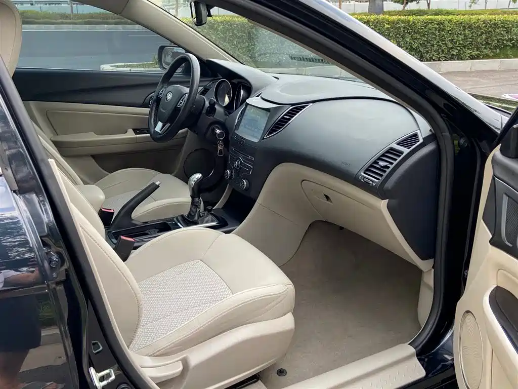 Besturn B50 2015 2013 1.6L Manual Luxury