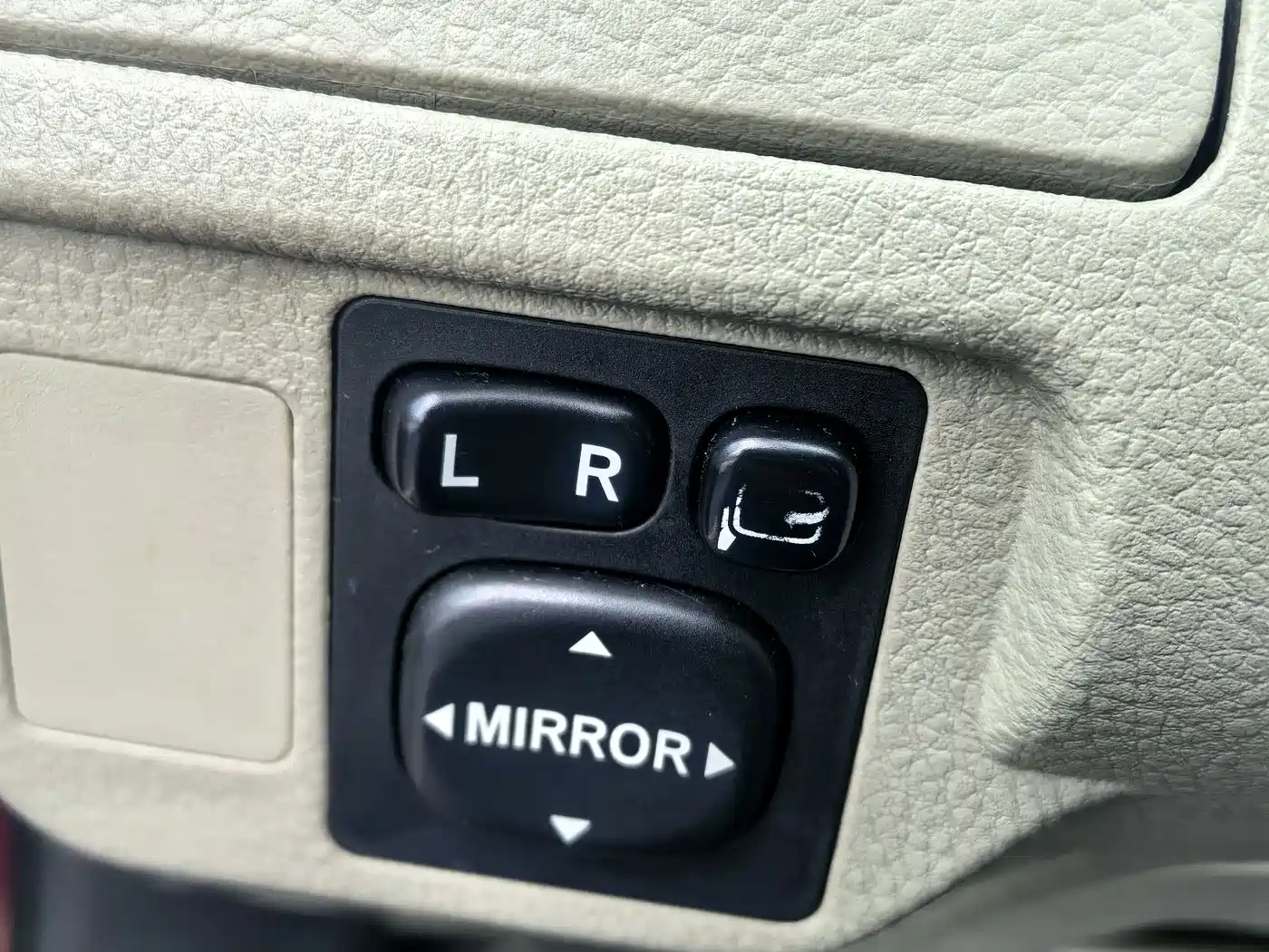 Toyota Vios 2008 1.6L GL-i AT фото 7