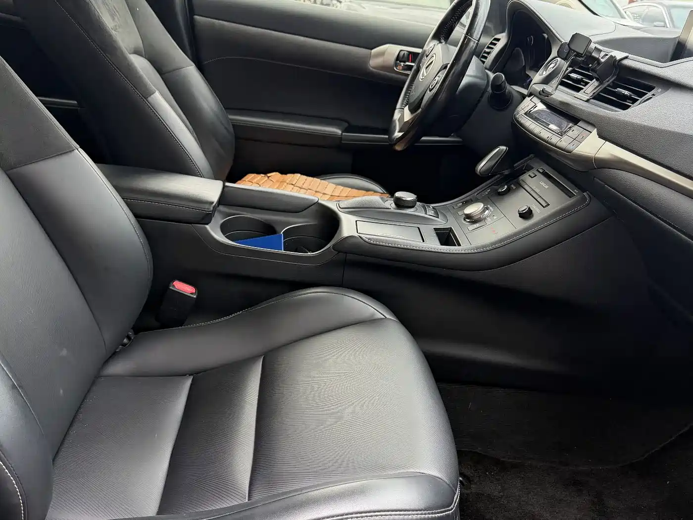 Lexus CT 2019 2017 CT200h Comfort (Single Color, China V)
