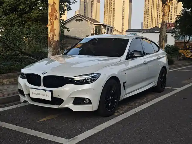 BMW 3 Series GT 2020 320i M Sport Black Night Edition