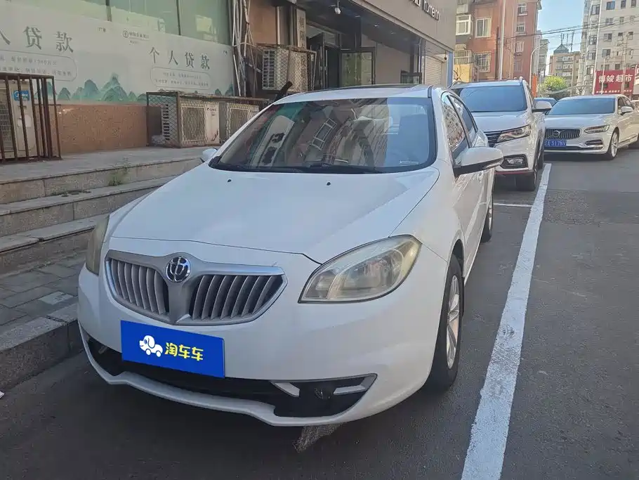 Zhonghua H330 2013 2013 1.5L Manual Luxury