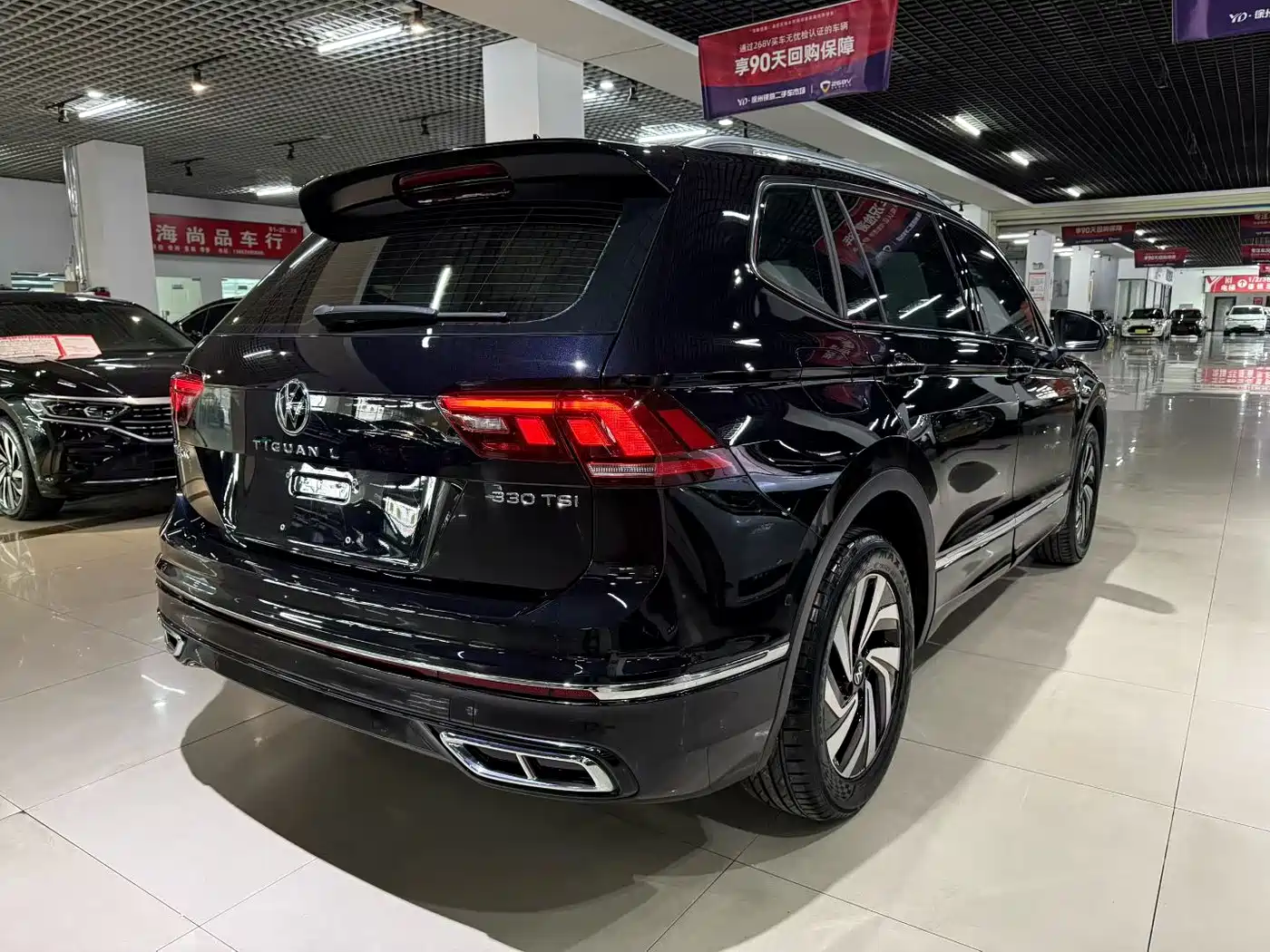 Volkswagen Tiguan L 2024 Outstanding 330TSI Auto 2WD R-Line Dragon Glory Edition фото 7