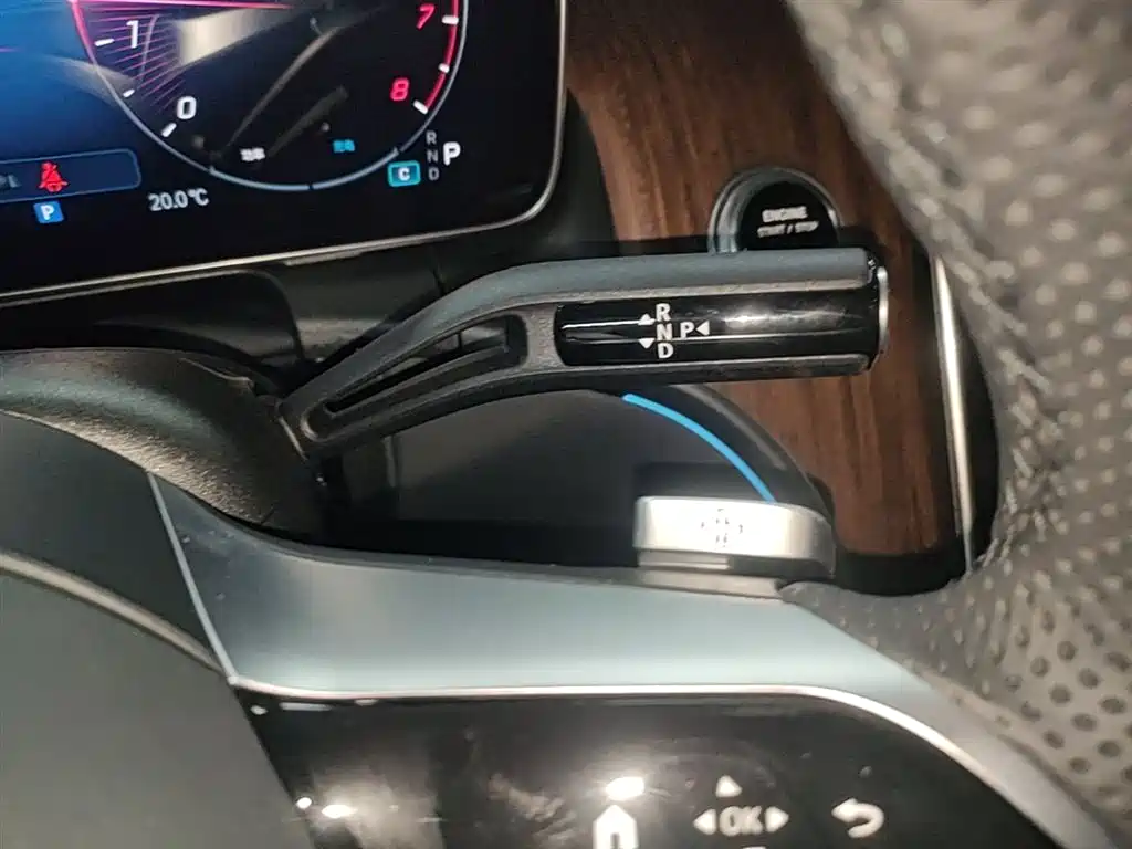 Mercedes-Benz GLC 2025 GLC 300 L 4MATIC Dynamic 5-seater фото 14