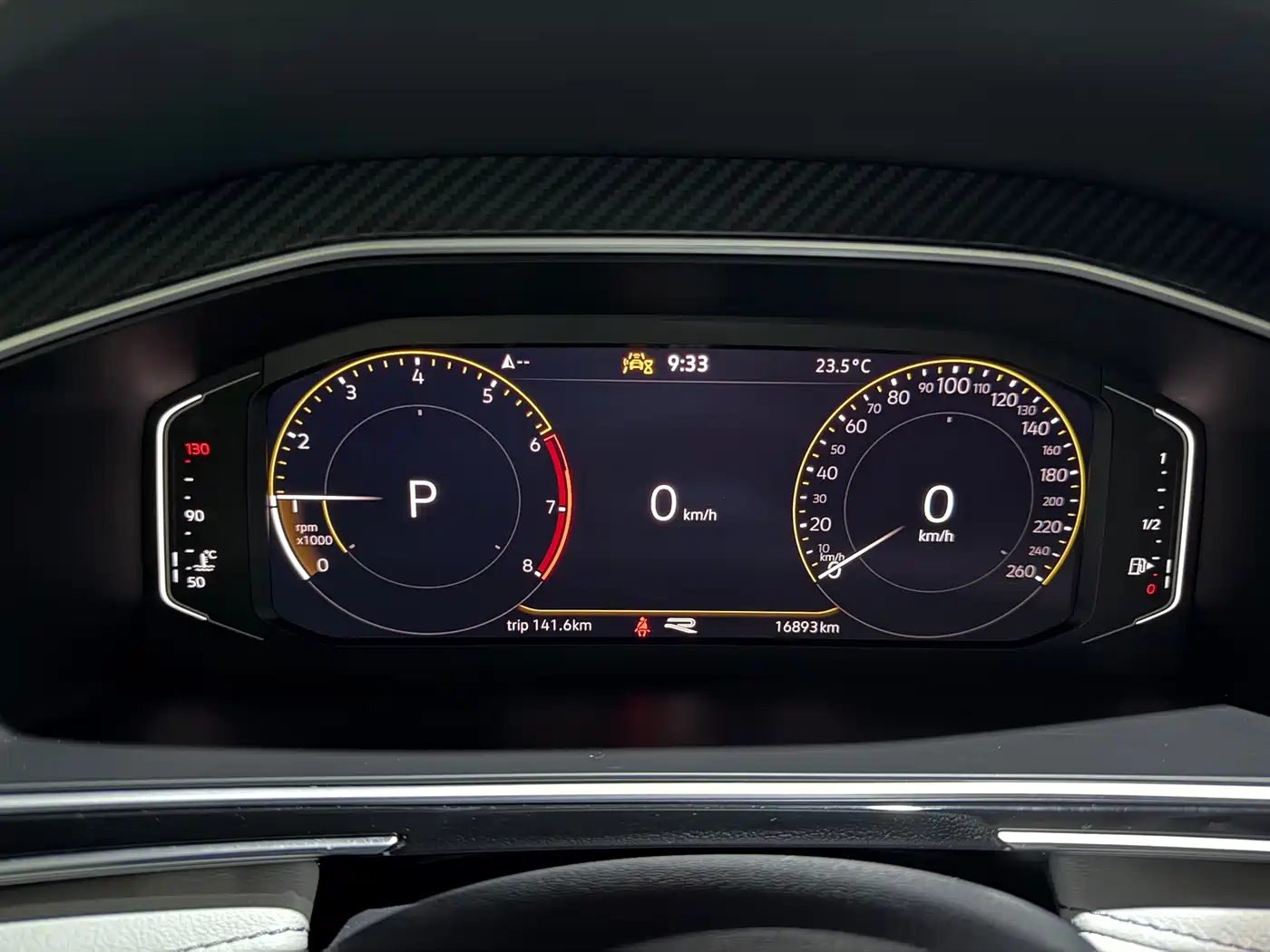 Volkswagen Tiguan L 2024 Outstanding 330TSI Auto 2WD R-Line Dragon Glory Edition фото 10