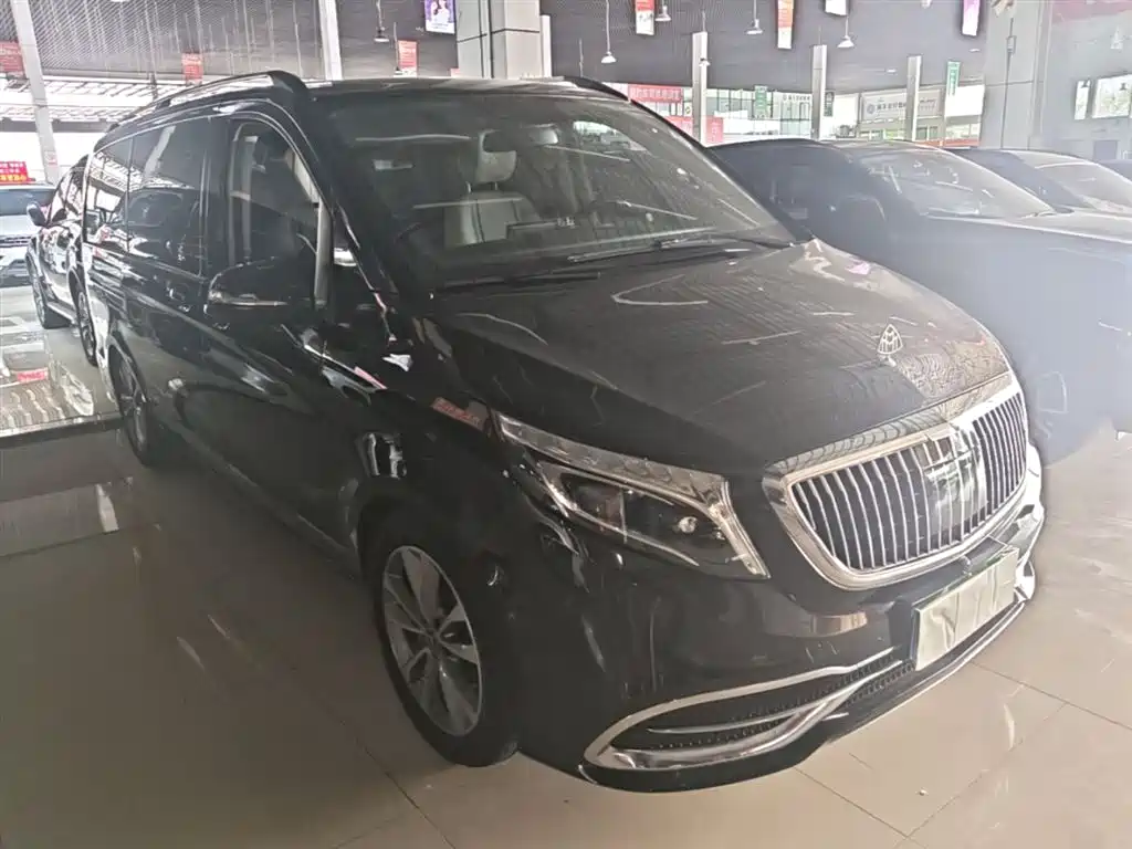 Mercedes-Benz V-Class 2021 V 260 Pilot Edition фото 4