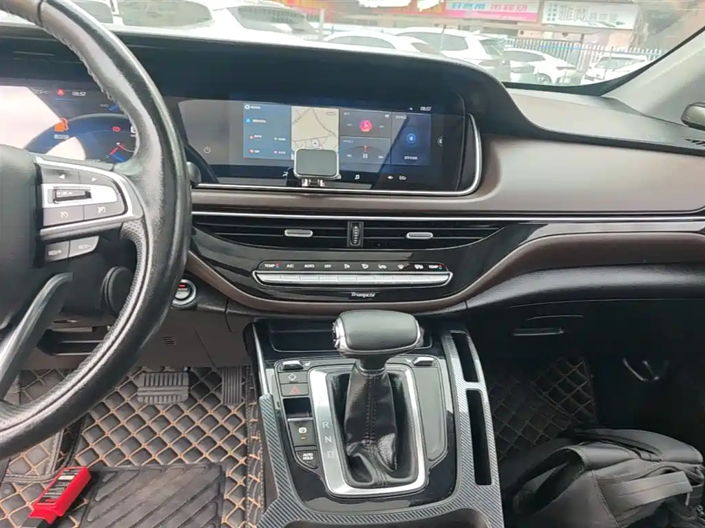 GAC Trumpchi Trumpchi M6 2019 270T Automatic Premium (7-seater) China V фото 13