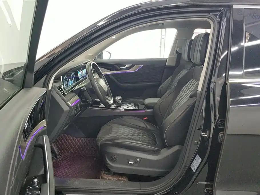 Hongqi HS5 2019 2.0T Smart Connect Enjoy Edition фото 9