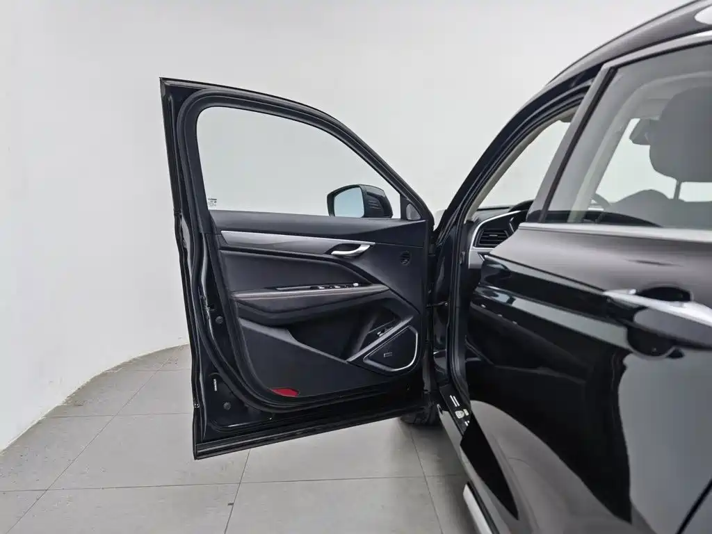 Geely Xingyue S 2022 2021 2.0TD DCT Two-Wheel Drive Lightning Edition
