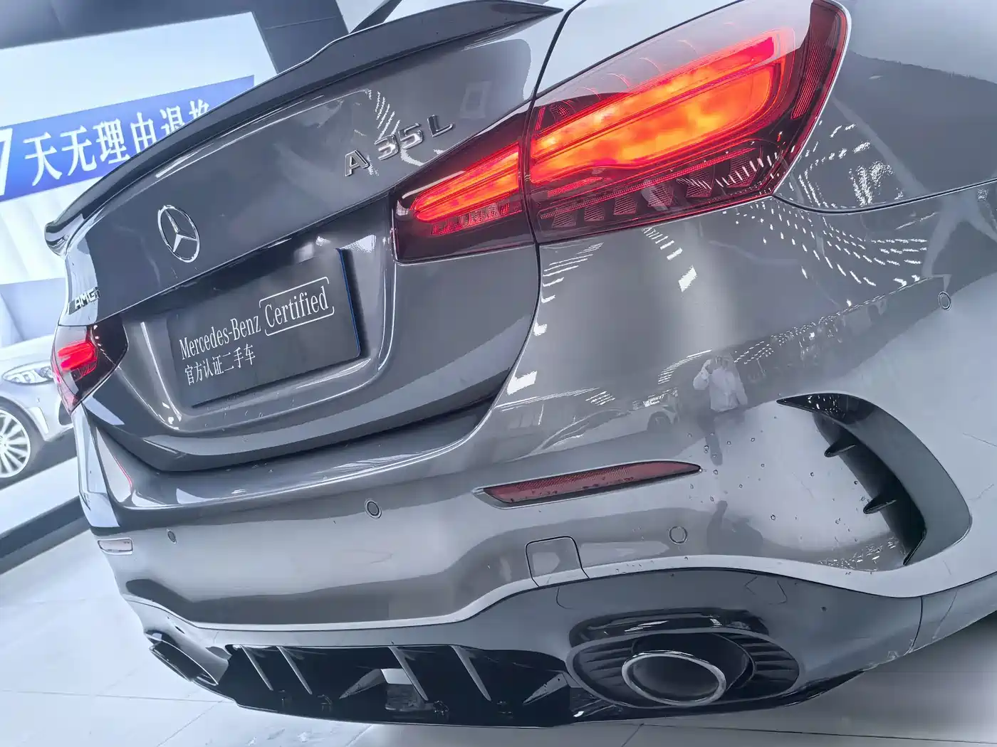 Mercedes-Benz A-Class AMG 2024 AMG A 35 L 4MATIC фото 9