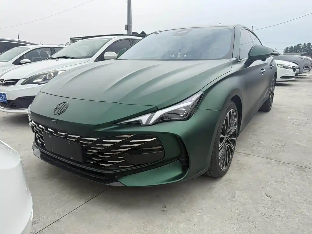 MG 7 2023 2.0T Automatic Hunting Beauty Premium Edition