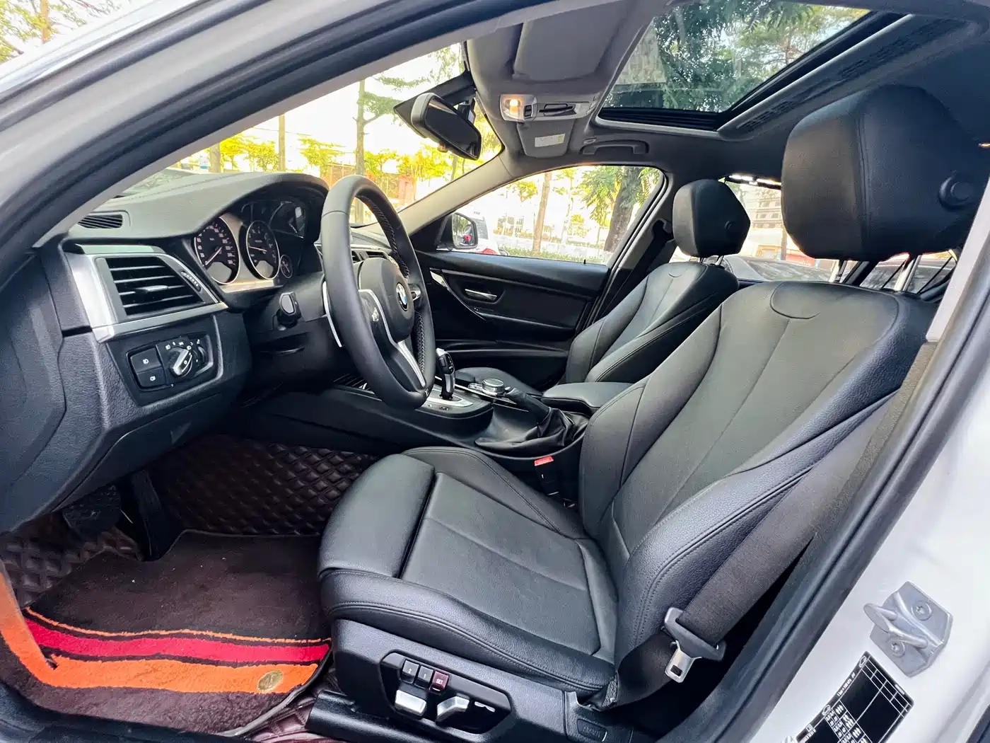 BMW 3 Series 2019 320Li M Sport Package фото 14