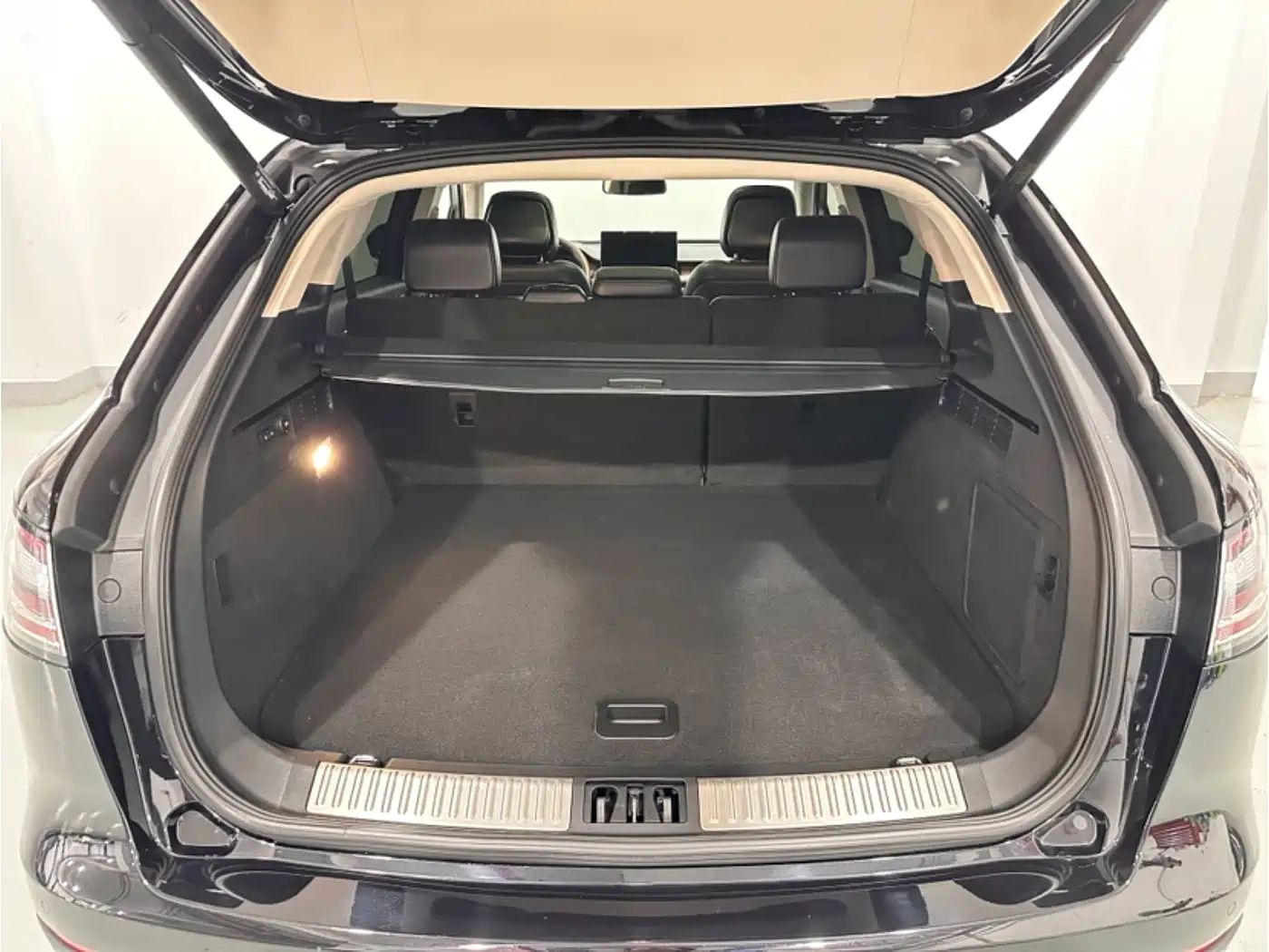 Lincoln Nautilus 2021 2.0T AWD Exclusive Edition фото 6