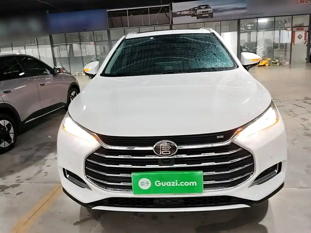 BYD TANG