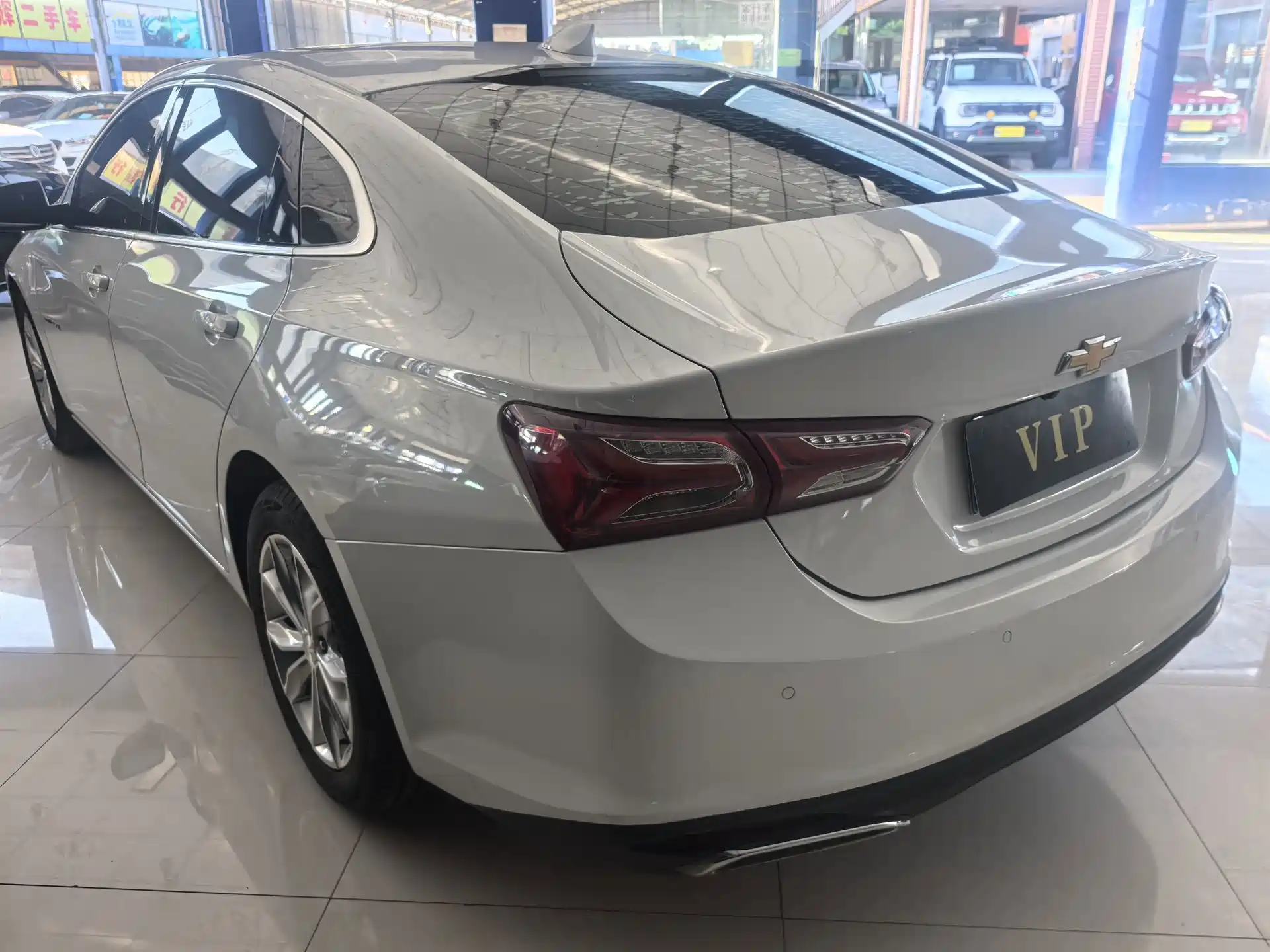 Фото 10 - Chevrolet Malibu XL
