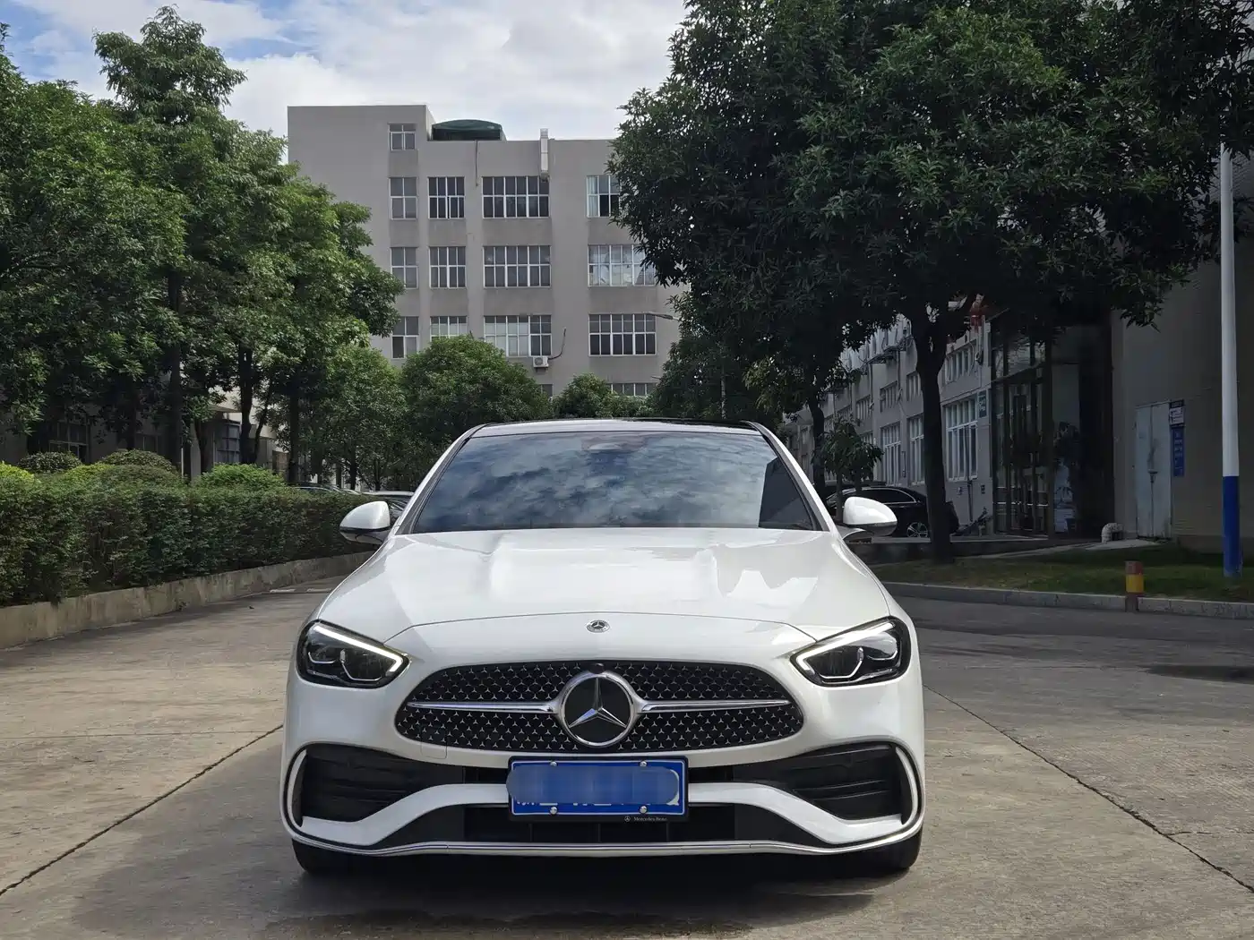 Mercedes-Benz C-Class 2022 C 260 L фото 2