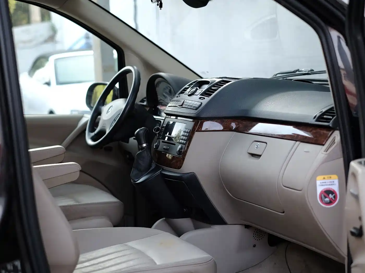 Mercedes-Benz Viano 2010 2010 2.5L Prestige Edition