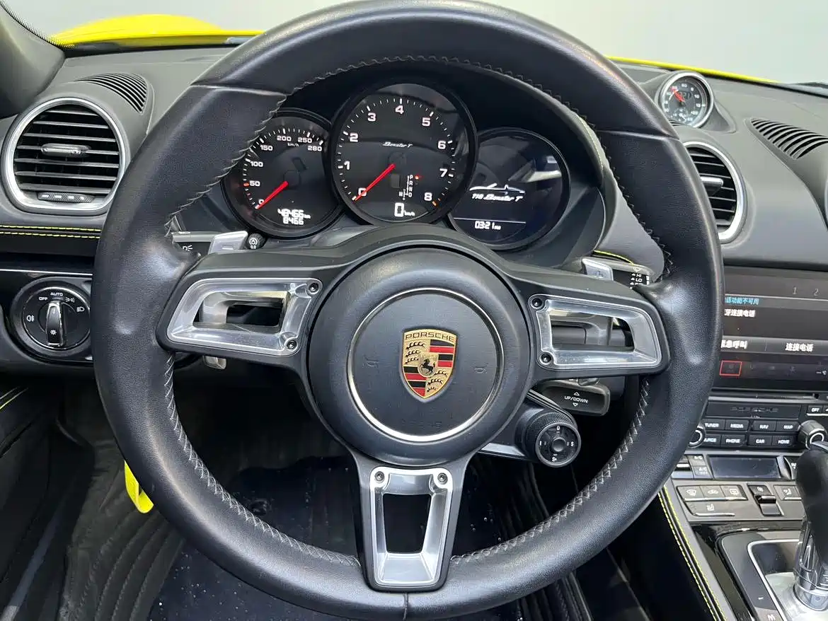 Porsche 718 2019 Boxster T 2.0T фото 14