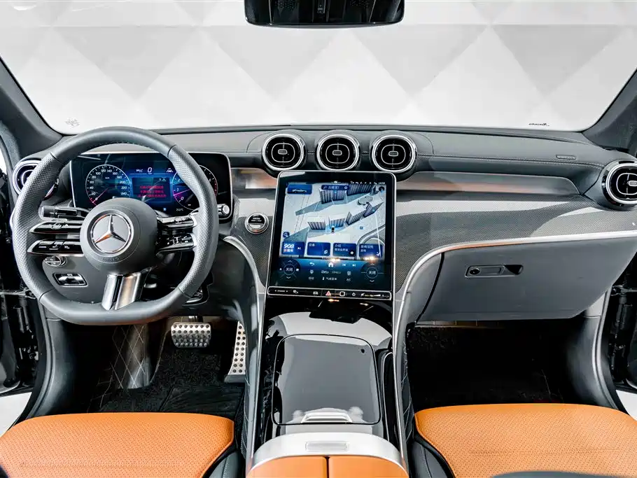 Mercedes-Benz GLC Coupe 2025 2025 Facelift GLC 260 4MATIC Coupe SUV
