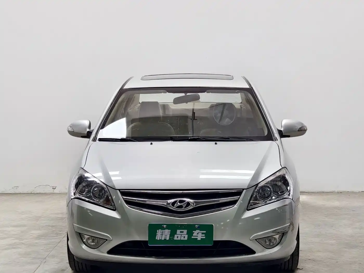 Hyundai Elantra 2010 2011 1.6L Automatic Luxury
