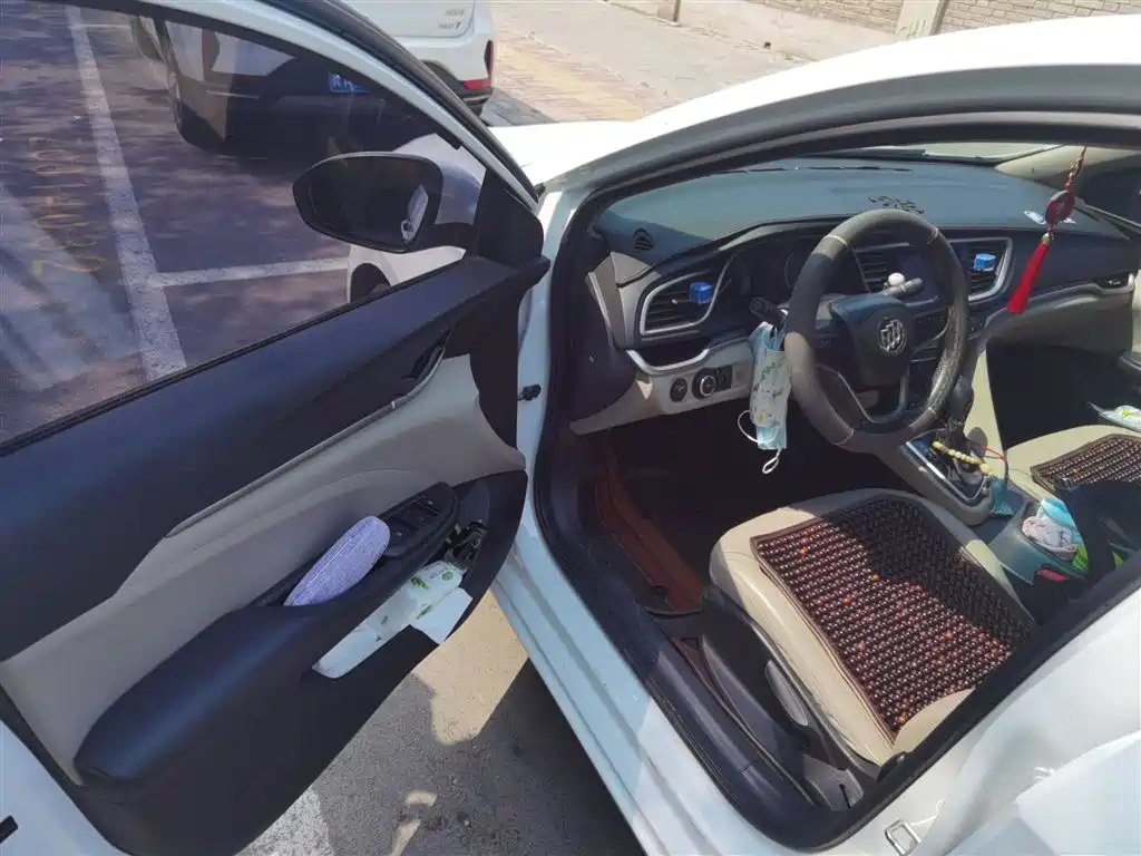 Buick Excelle 2019 15T DCT Connected Elite Type China VI фото 14