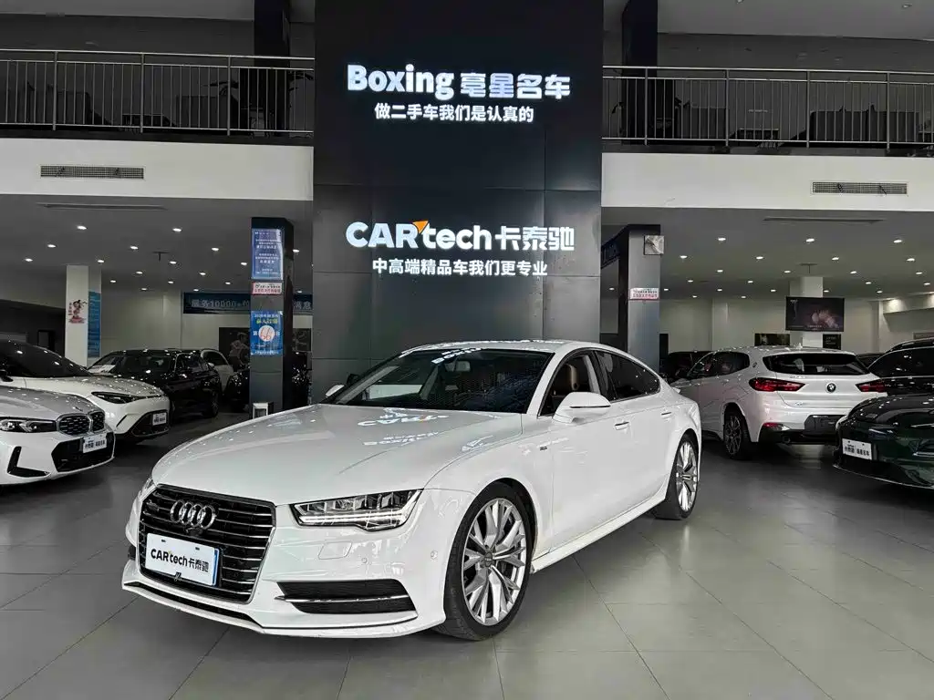 Фото 2 - Audi A7