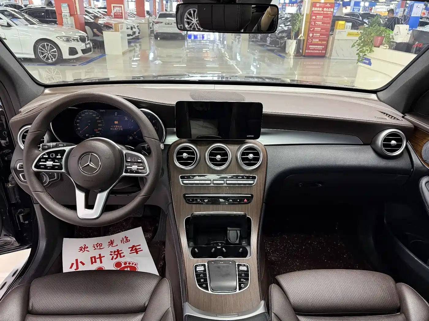 Mercedes-Benz GLC 2020 Facelift GLC 300 L 4MATIC Dynamic фото 13