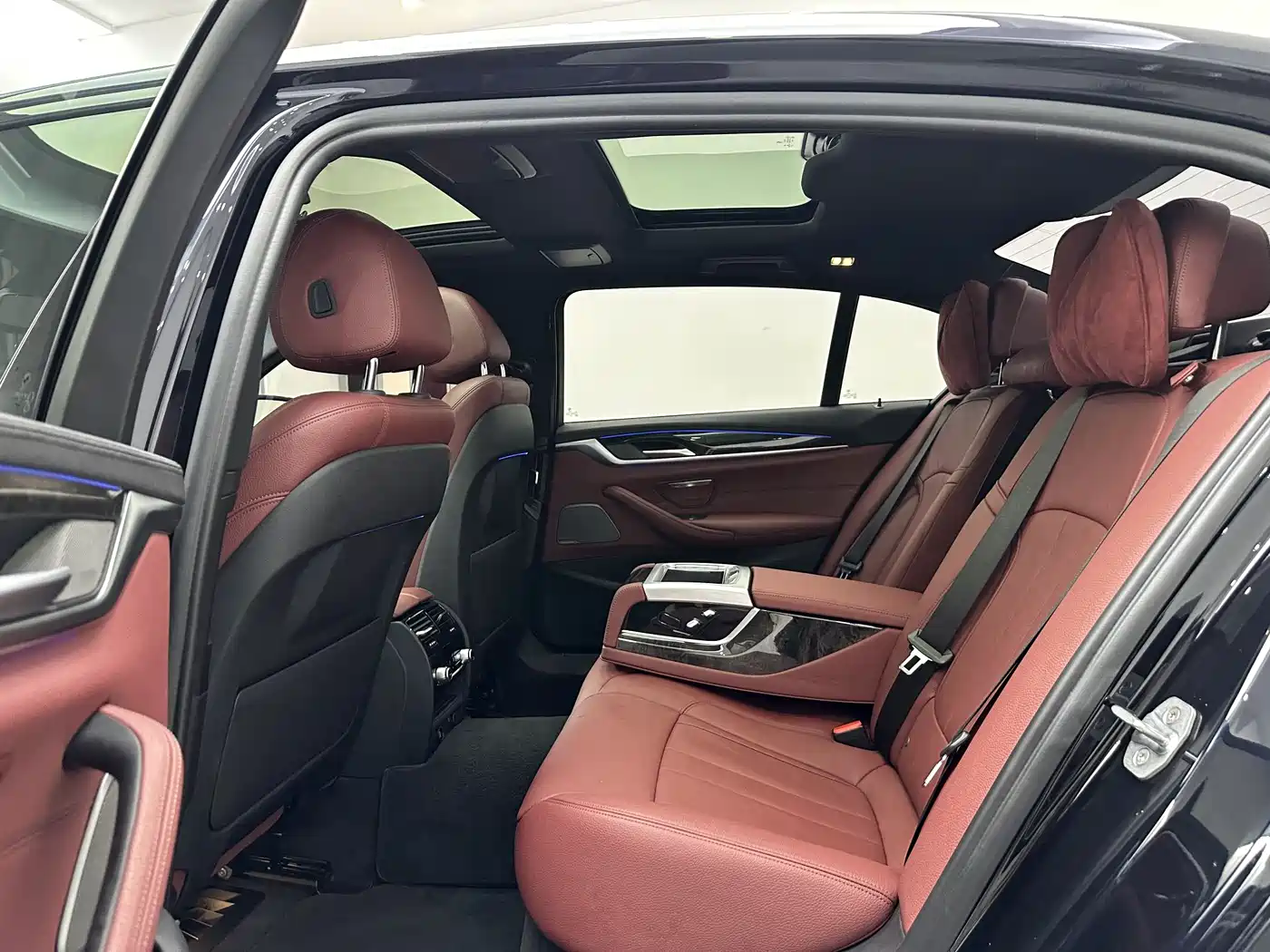 BMW 5 Series 2018 Facelift 530Li Exclusive M Sport Package фото 11
