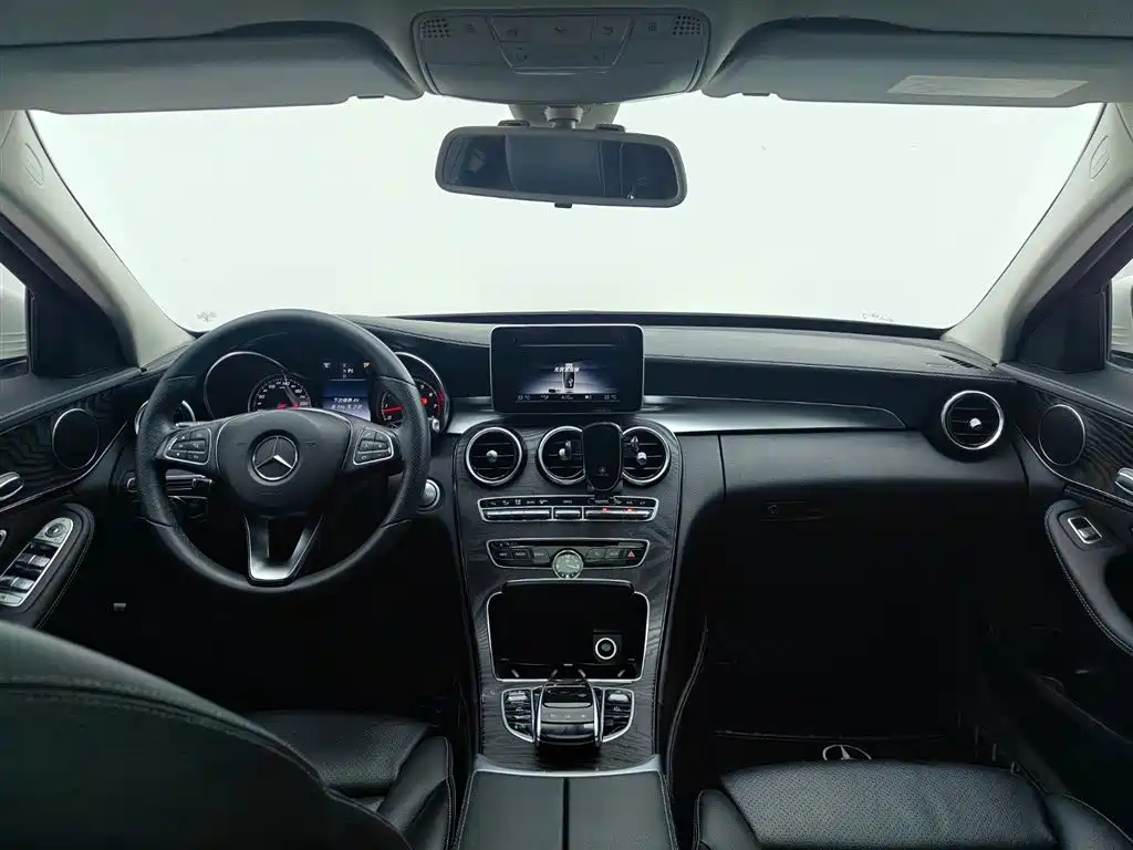 Mercedes-Benz C-Class 2016 C 180 L Sport фото 29