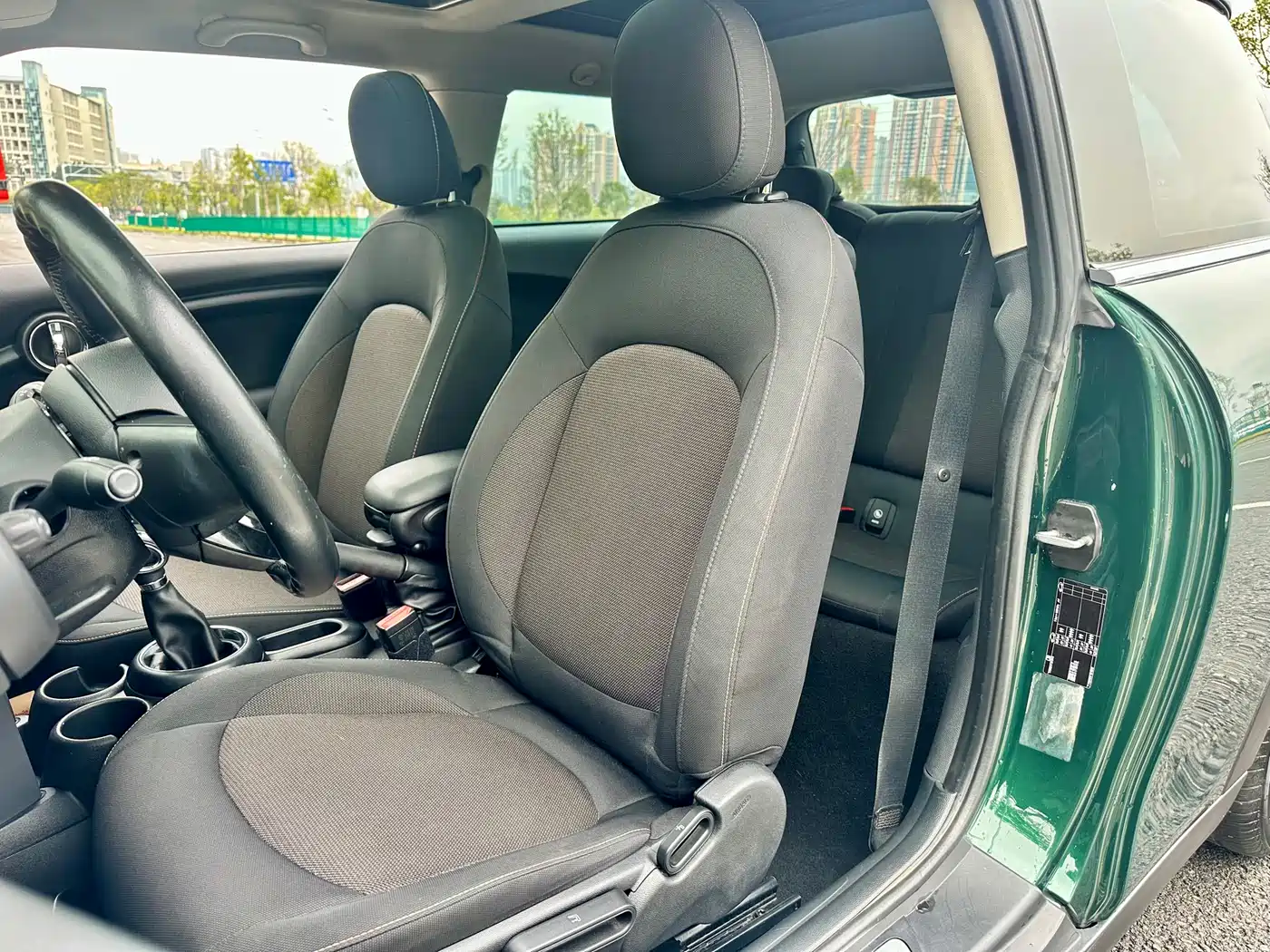 MINI 2016 1.2T ONE Pioneer фото 26