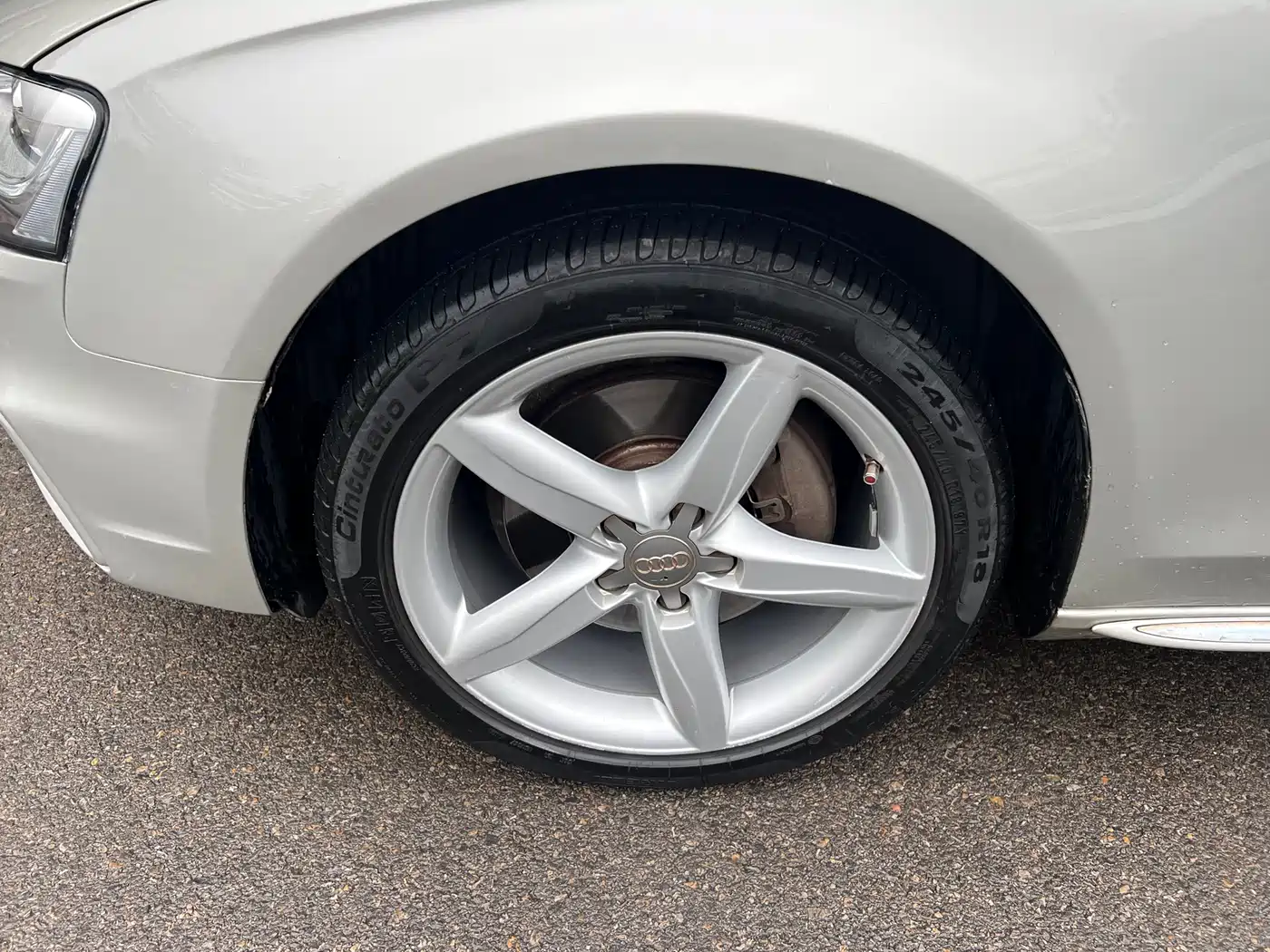 Фото 15 - Audi A4L