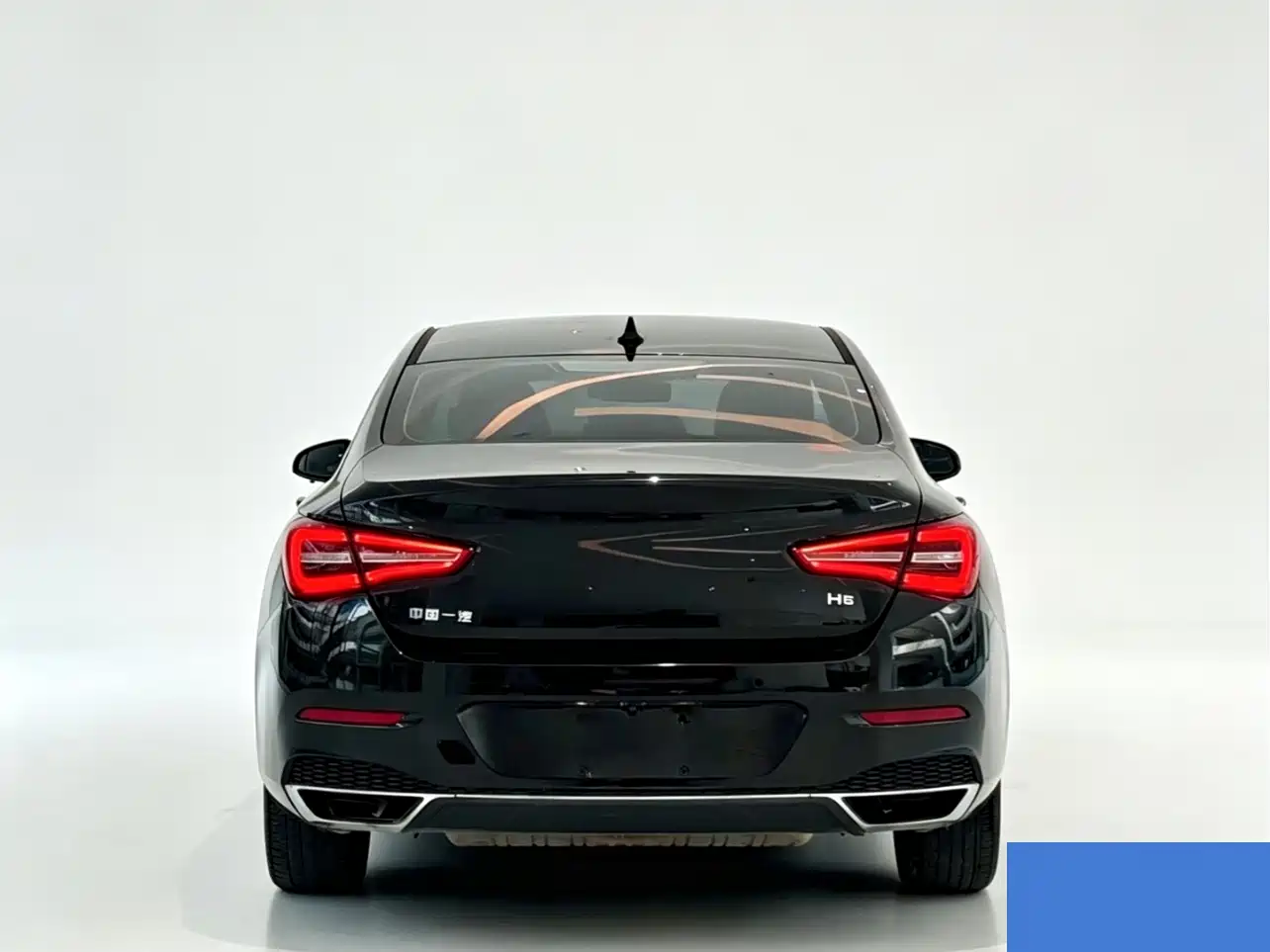 Hongqi H5 2022 Classic 1.8T Auto Smart Connect Flagship Enjoyment Edition фото 8