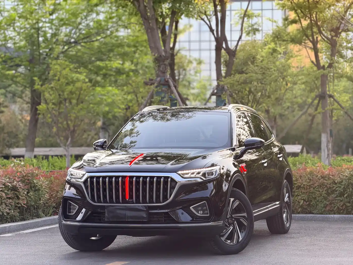 Hongqi HS5 2022 Facelift 2.0T Smart Flag Enjoyment Edition