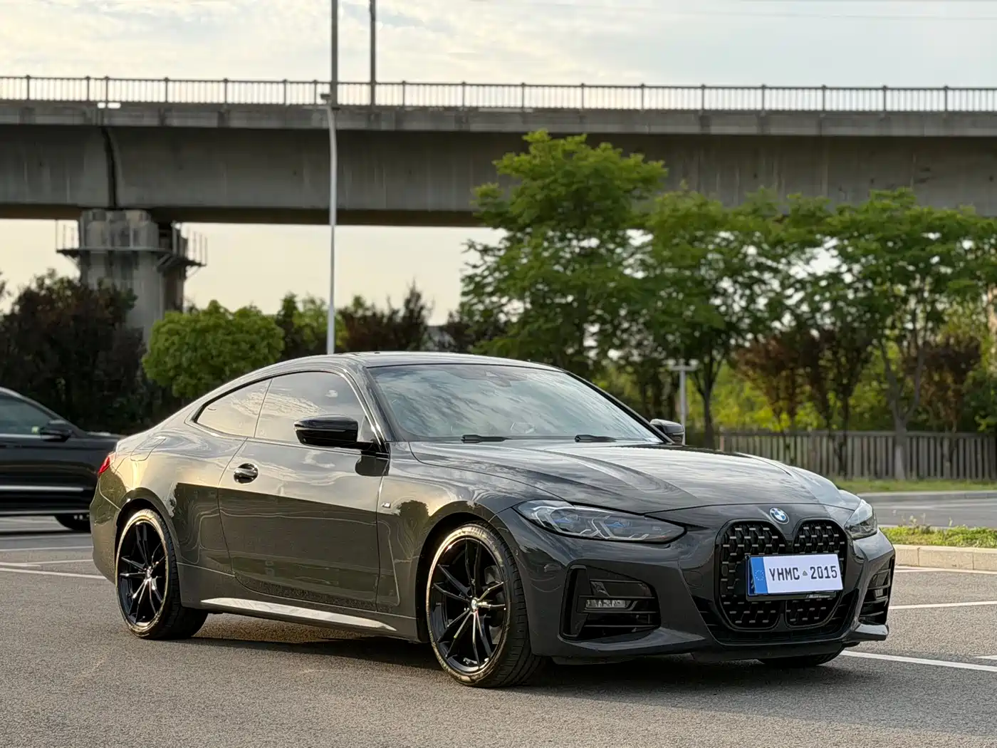 BMW 4 Series 2022 Facelift 425i M Sport Shadow Edition фото 3