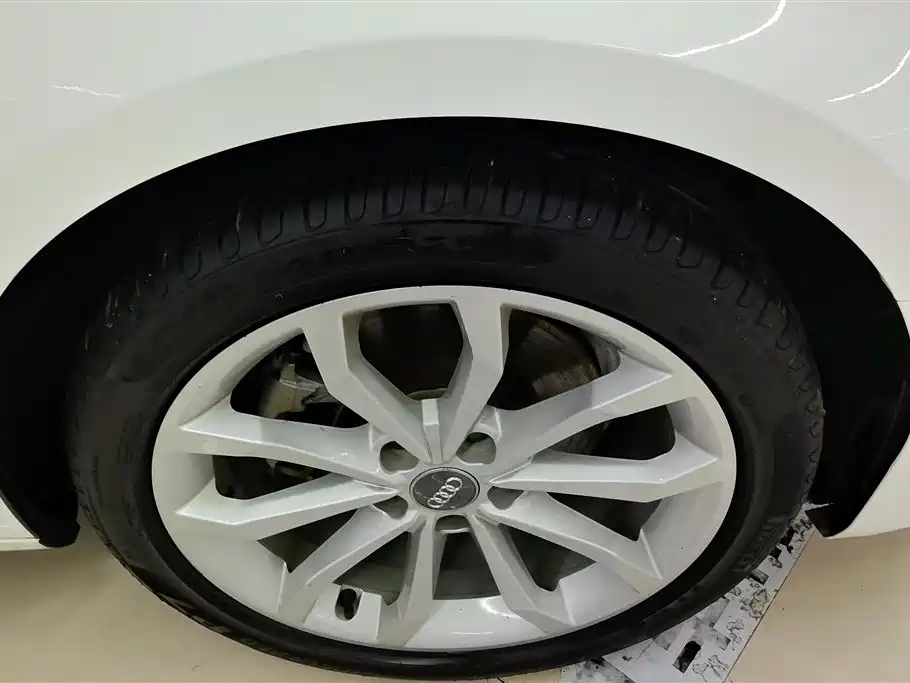 Audi A4L 2019 40 TFSI Fashion (China VI) фото 6