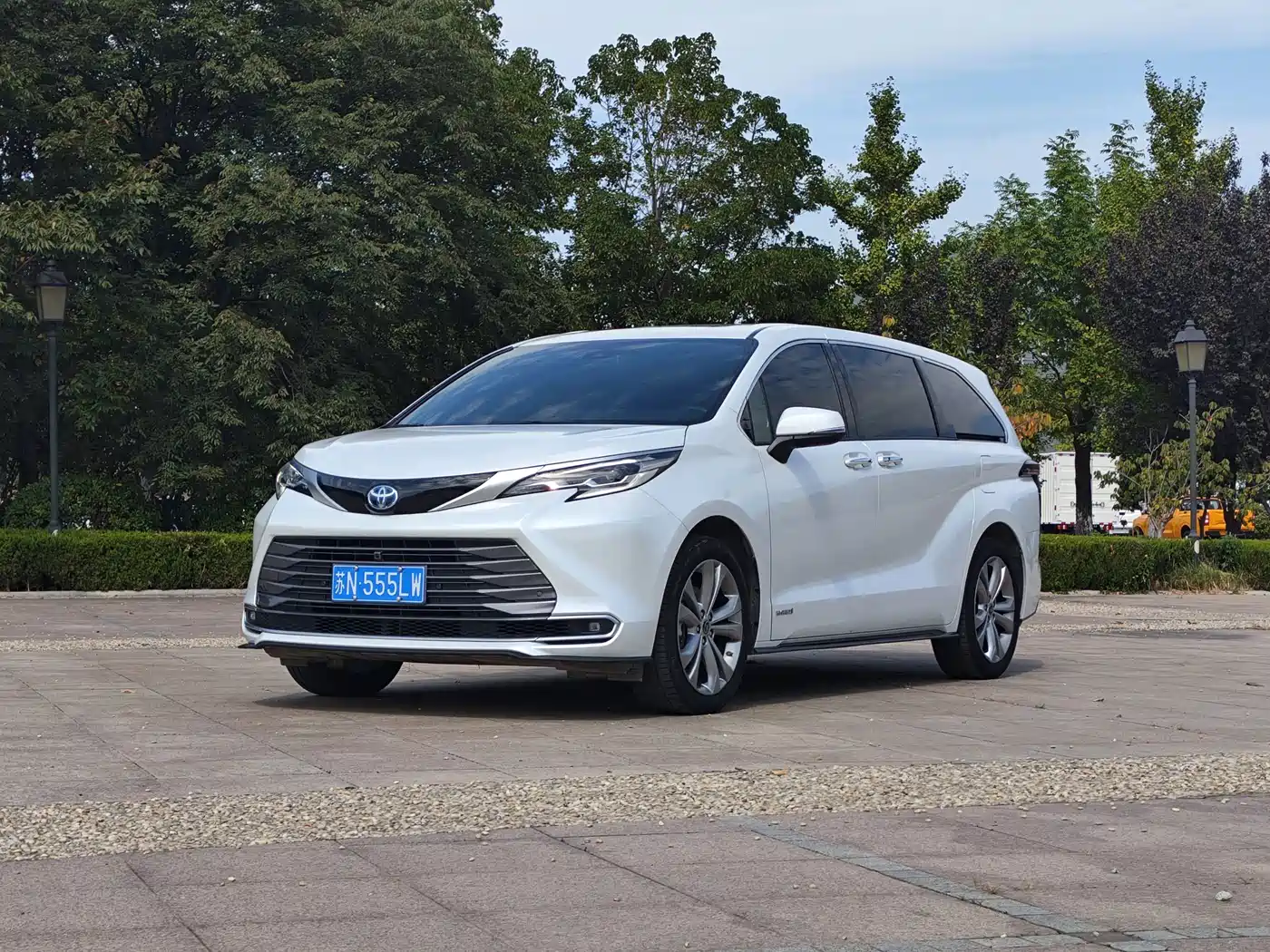 Toyota Toyota Sienna 2023 2.5L Hybrid Premium Edition