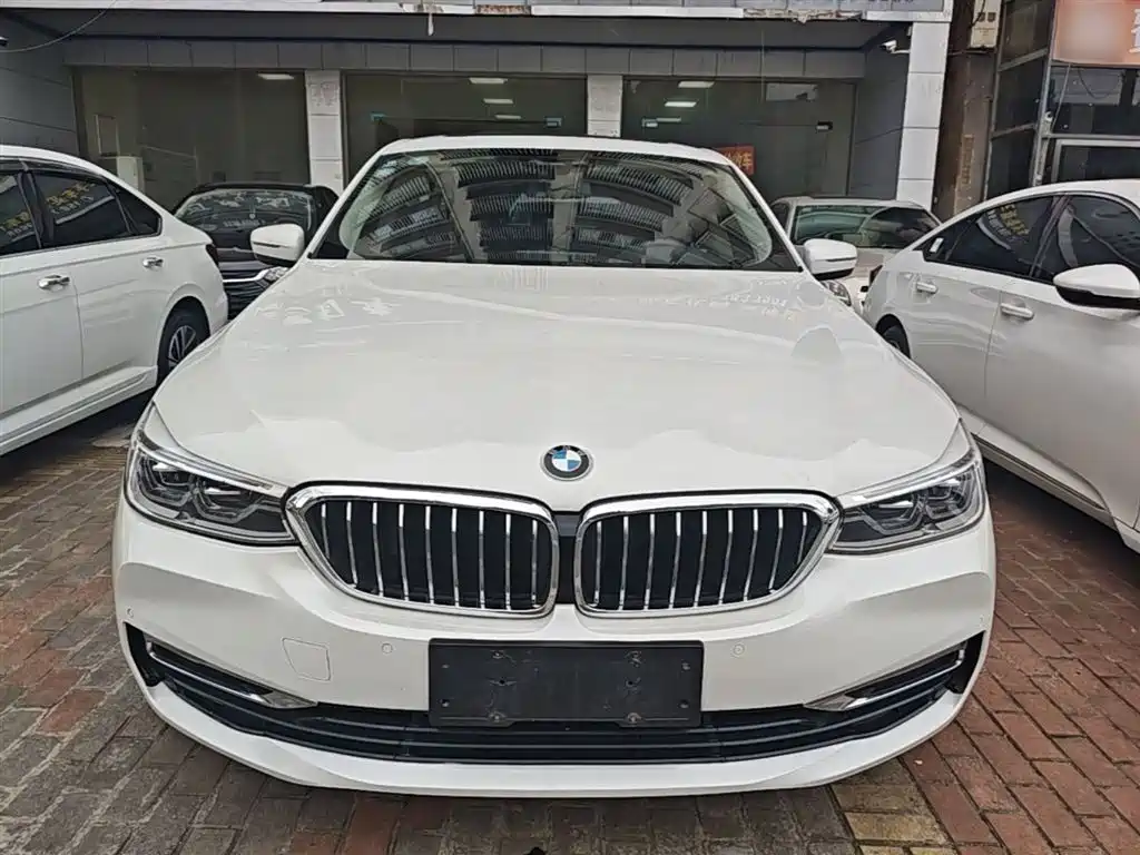 BMW 6 Series GT 2019 630i Luxury Design Package фото 3