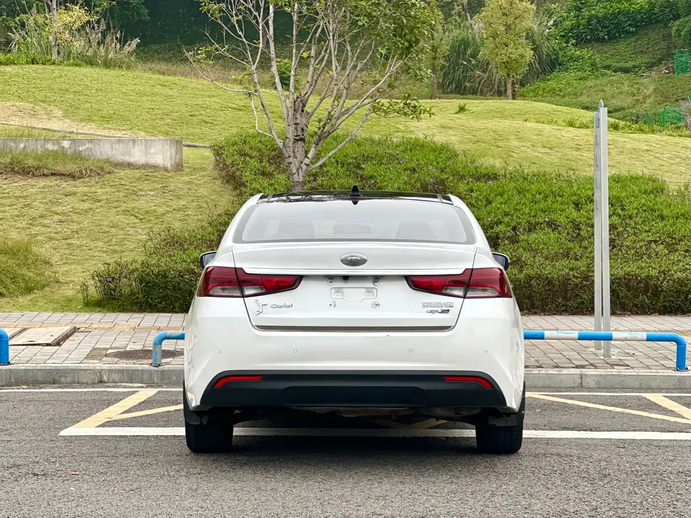 Kia Kaishen 2017 1.8L Automatic GLS фото 11